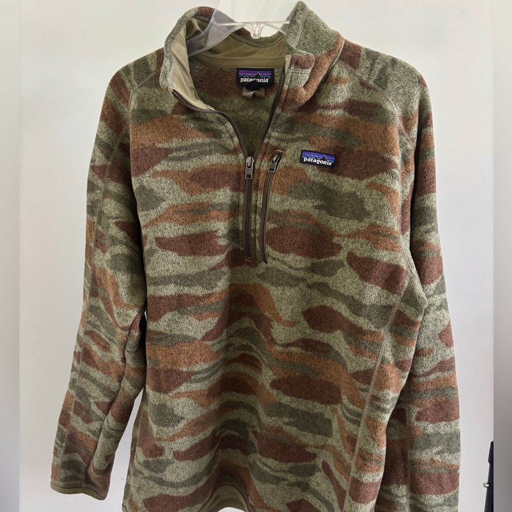 Patagonia Men's Better Sweater Green and Brown 1/4 Zip-Up Sweater